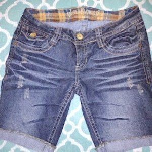 WALLFLOWER HEAVILY DISTRESSED LONG DENIM SHORTS EMBROIDERED POCKETWOMEN'S SIZE 7